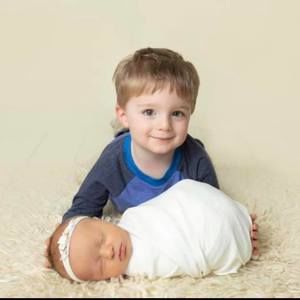 Meet your Posher, April